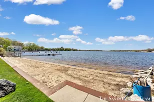 400 Lakeview Ct, Spring Lake, MI 49456 - Photo 42