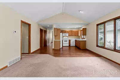 17020 Grandview Drive, Spring Lake, MI 49456 - Photo 20