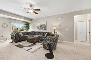 10122 Ridge Run St, Howell, MI 48855 - Photo 8