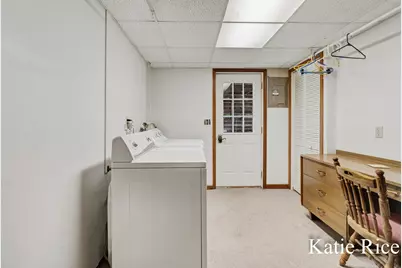 938 N Scenic Drive, Muskegon, MI 49445 - Photo 24
