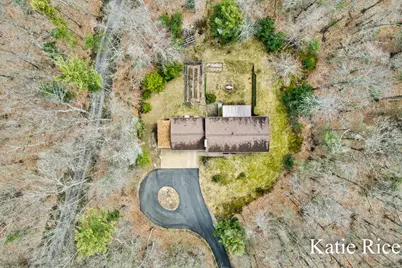 938 N Scenic Drive, Muskegon, MI 49445 - Photo 14