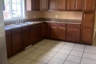 1809 Sunnyside Dr, Kalamazoo, MI 49048 - Photo 10