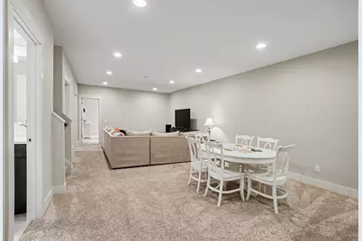 4001 Fox Woods Road, Saint Joseph, MI 49085 - Photo 30