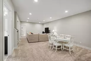 4001 Fox Woods Rd, Saint Joseph, MI 49085 - Photo 30