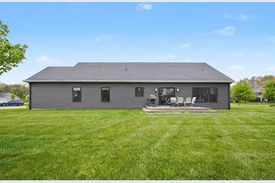 4001 Fox Woods Road, Saint Joseph, MI 49085 - Photo 38