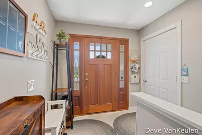 879 Flat River Court SE, Lowell, MI 49331 - Photo 4