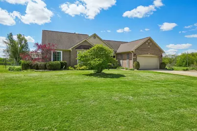 9001 N Pheasant Ridge, Saline, MI 48176 - Photo 2