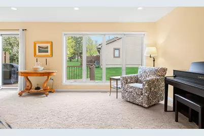 804 Moore Drive, Chelsea, MI 48118 - Photo 14
