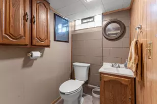 514 Park Ave, Lincoln Park, MI 48146 - Photo 38