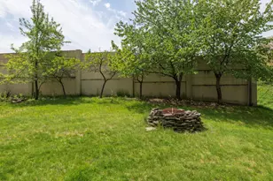 1734 Greenbriar Dr, Portage, MI 49024 - Photo 68