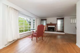 1734 Greenbriar Dr, Portage, MI 49024 - Photo 10