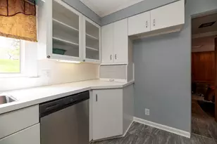 1734 Greenbriar Dr, Portage, MI 49024 - Photo 22