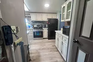 140 S Snow Prairie Rd, Coldwater, MI 49036 - Photo 6
