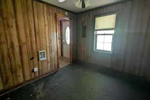 8836 Williams Rd, DeWitt, MI 48820 - Photo 4