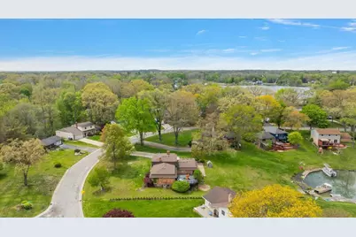 6079 Venice Drive, Commerce Township, MI 48382 - Photo 46