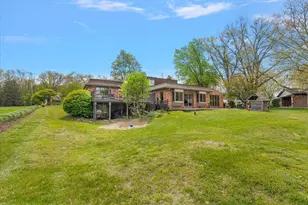 6079 Venice Dr, Commerce Township, MI 48382 - Photo 46
