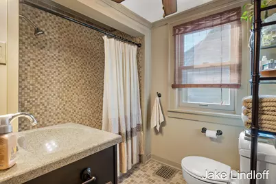 55 Baynton Avenue NE, Grand Rapids, MI 49503 - Photo 28