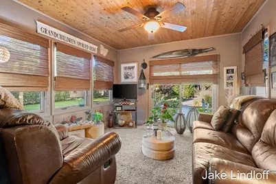 55 Baynton Avenue NE, Grand Rapids, MI 49503 - Photo 18