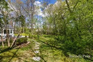 2740 Lake Dr SE, Grand Rapids, MI 49506 - Photo 46