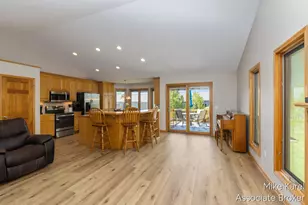 3400 Stephanie Dr, Hudsonville, MI 49426 - Photo 6