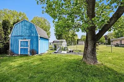 15052 N North Park Drive, Constantine, MI 49042 - Photo 26