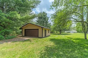 12528 Will Mill Dr, Milford, MI 48380 - Photo 54