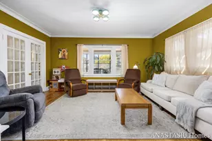 741 Crescent St NE, Grand Rapids, MI 49503 - Photo 6