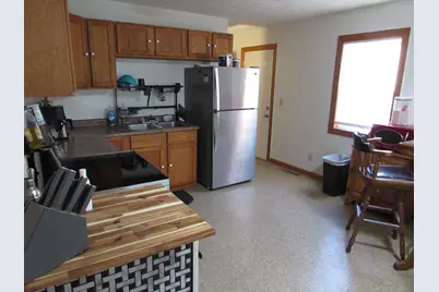 174 Saratoga Avenue, Battle Creek, MI 49037 - Photo 2