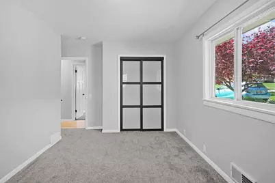 1605 Bridge Street NW, Grand Rapids, MI 49504 - Photo 12