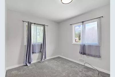 1605 Bridge Street NW, Grand Rapids, MI 49504 - Photo 20