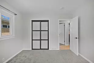 1605 Bridge St NW, Grand Rapids, MI 49504 - Photo 10