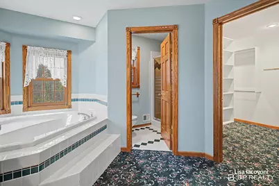 3813 Kinview Street NW, Grand Rapids, MI 49534 - Photo 20