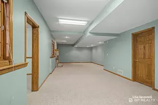 3813 Kinview St NW, Grand Rapids, MI 49534 - Photo 36
