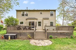 9410 Sandlewood Dr, Whitmore Lake, MI 48189 - Photo 34