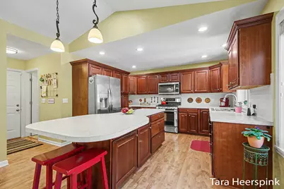 2077 Fernwood Drive, Jenison, MI 49428 - Photo 8