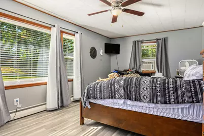 1055 Woodland Beach, Battle Creek, MI 49014 - Photo 12