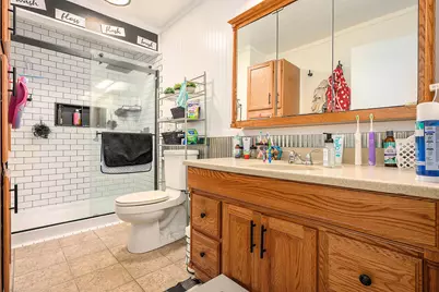 1055 Woodland Beach, Battle Creek, MI 49014 - Photo 16