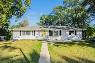 1055 Woodland Beach, Battle Creek, MI 49014 - Photo 2