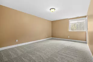 5730 Summerset Woods Dr, Alto, MI 49302 - Photo 42