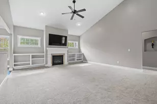 5730 Summerset Woods Dr, Alto, MI 49302 - Photo 10