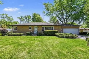 260 Brownway, Benton Harbor, MI 49022 - Photo 2