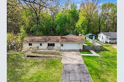 10100 Resort Road, Pleasant Lake, MI 49272 - Photo 24