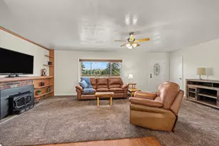 10100 Resort Rd, Pleasant Lake, MI 49272 - Photo 2