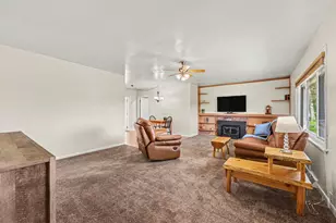 10100 Resort Rd, Pleasant Lake, MI 49272 - Photo 6