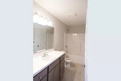 5565 Wing Avenue SE, Kentwood, MI 49512 - Photo 8