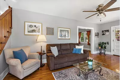 705 Lafayette Avenue NE, Grand Rapids, MI 49503 - Photo 6