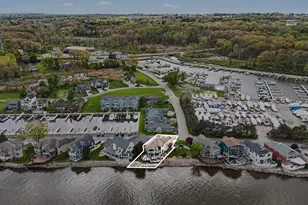 2309 Riverside Pointe Dr, Saint Joseph, MI 49085 - Photo 28