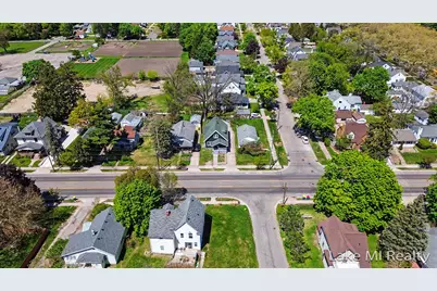 719 Leonard Street NE, Grand Rapids, MI 49503 - Photo 26