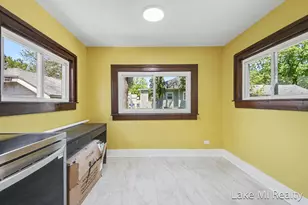 719 Leonard St NE, Grand Rapids, MI 49503 - Photo 6