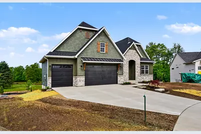 7814 Woodhurst Drive NE, Rockford, MI 49341 - Photo 2